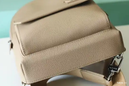 Slingbag Pilot VUITTON LOUIS 0508